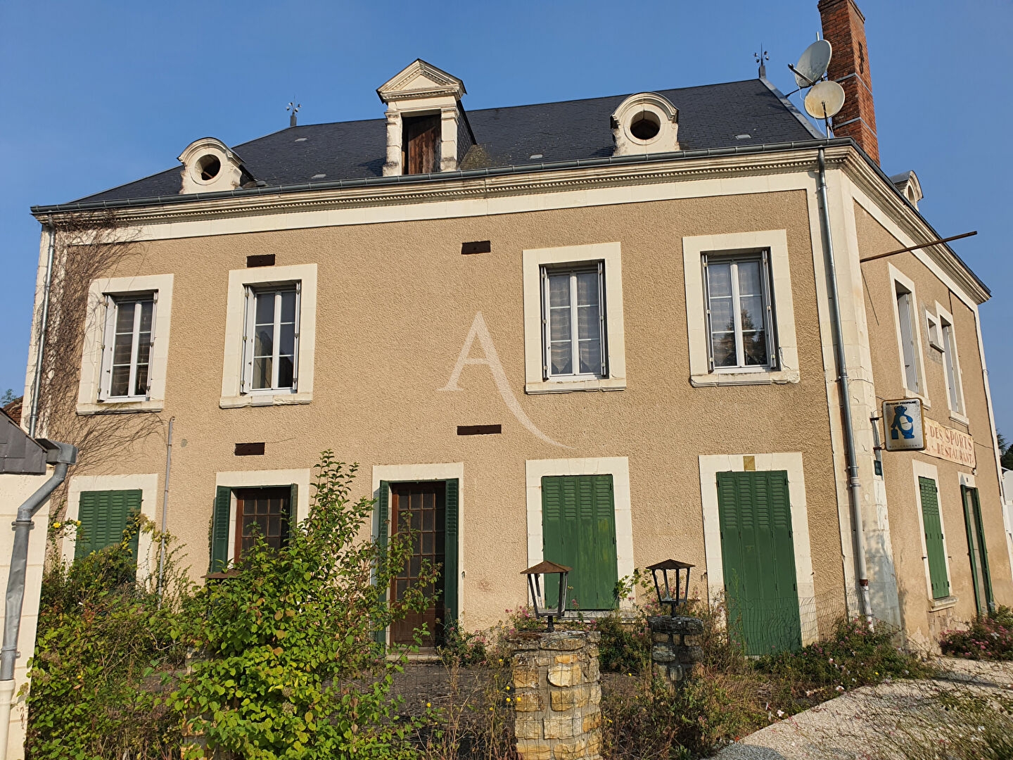 Maison à vendre - 8 pièces - 195m2 - Villentrois-Faver... (36600)