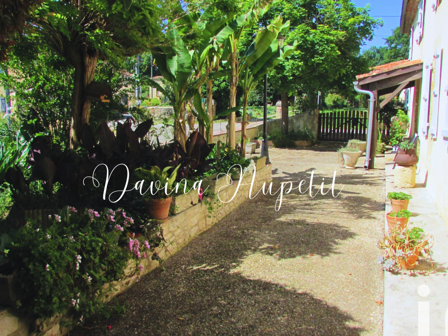 Maison 8 pièces 212 m²