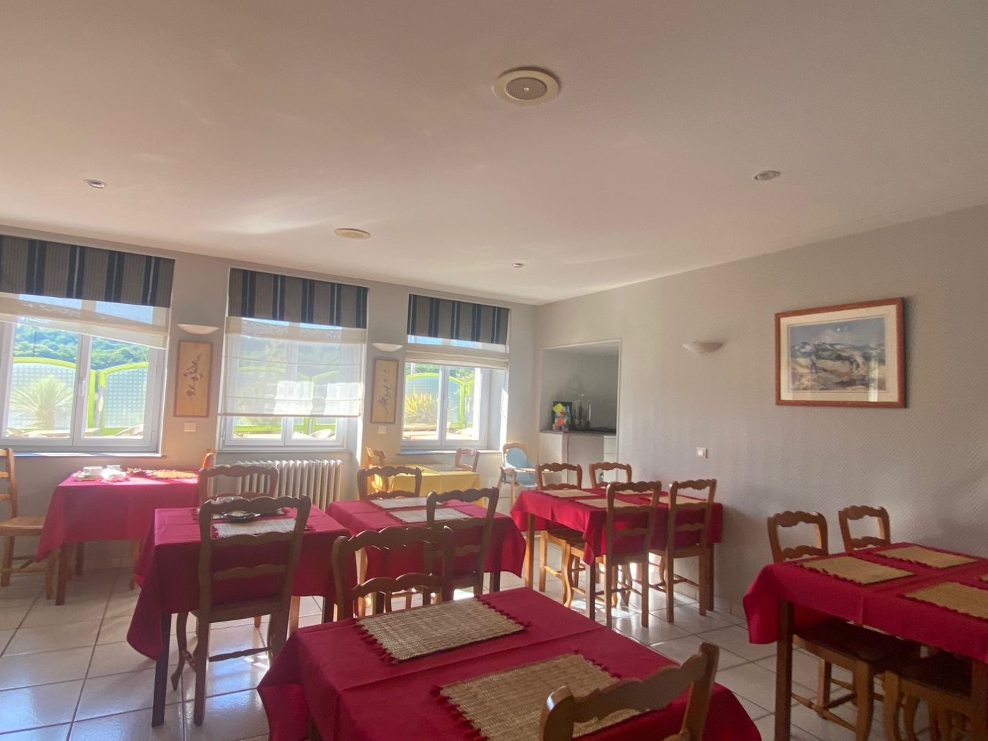 Locaux à vendre - 800m2 - Bessines-Sur-Gart... (87250)