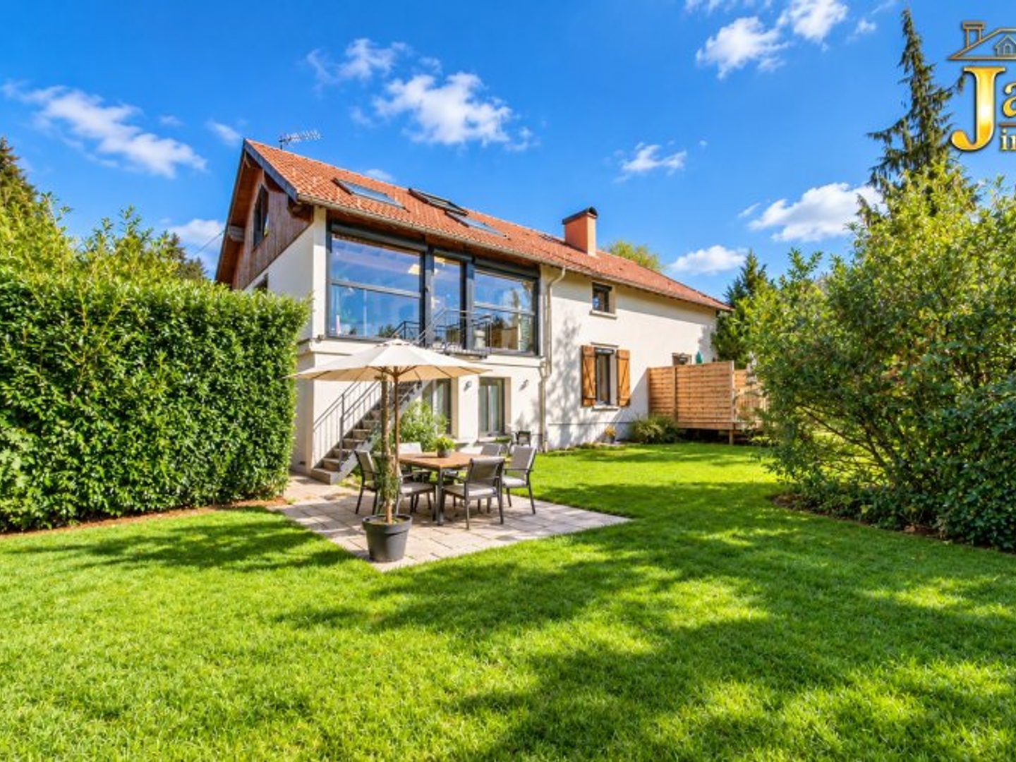 Immeuble à vendre - 208m2 - Gérardmer (88400)
