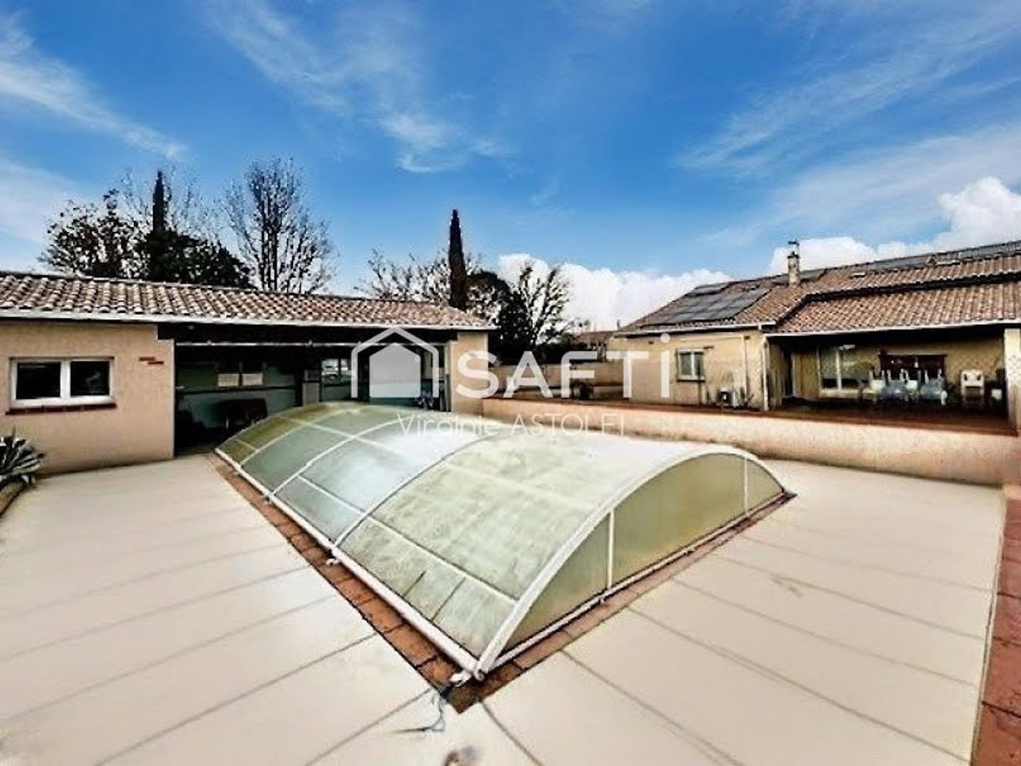 Maison 8 pièces 200 m²
