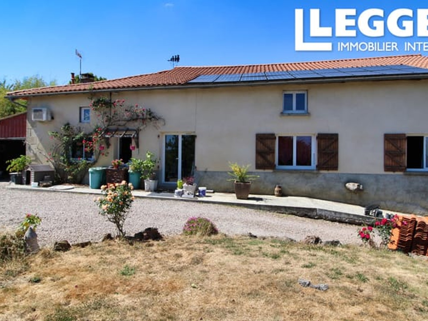 Charmante maison avec gîte, studio, piscine et potentiel de revenus