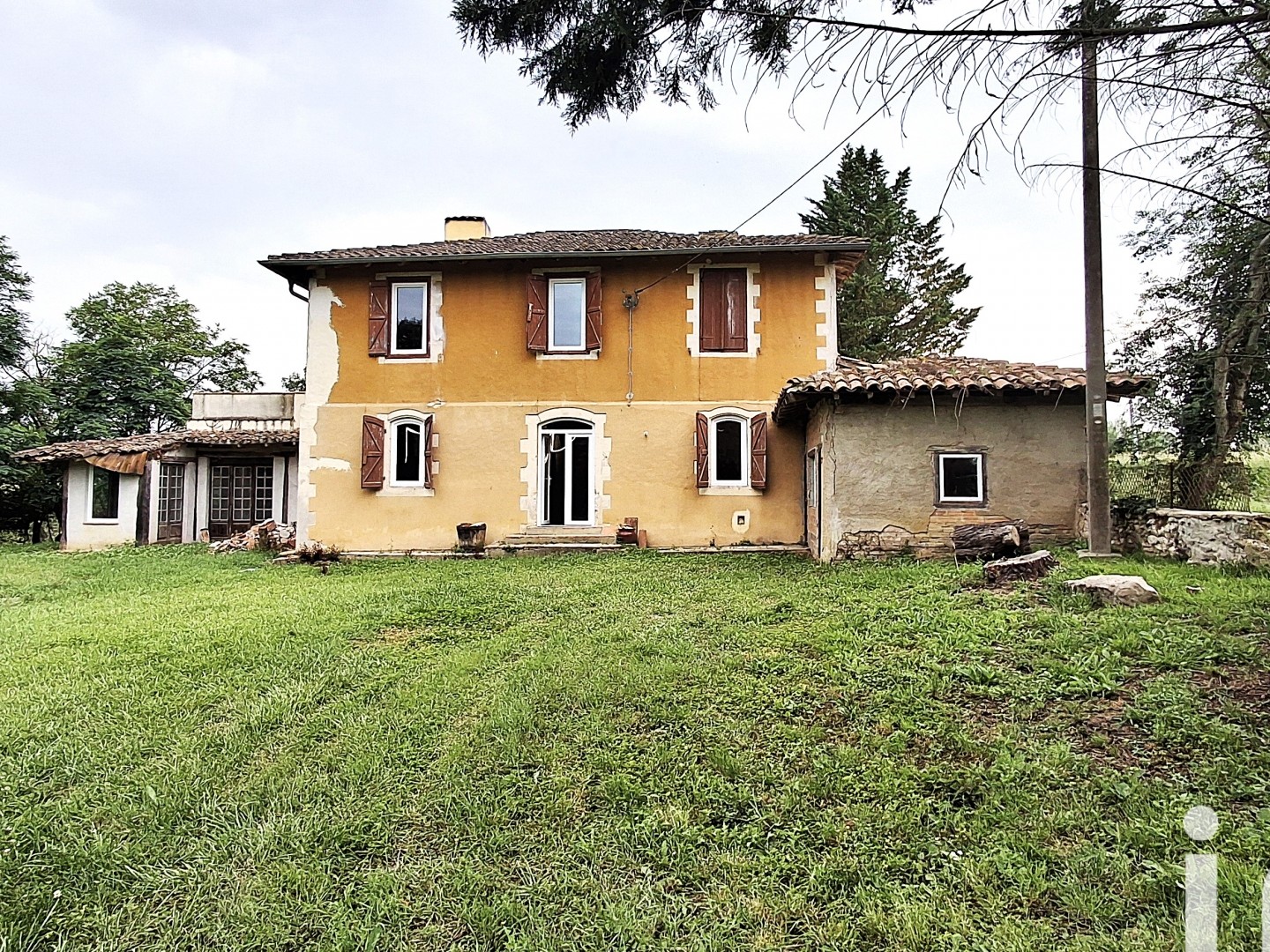 Maison 10 pièces 165 m²