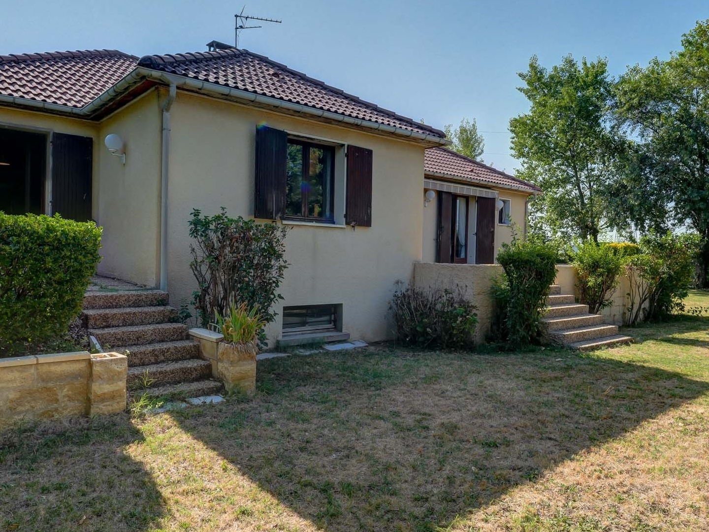Maison à vendre - 5 pièces - 119m2 - Saint-Priest (69800)