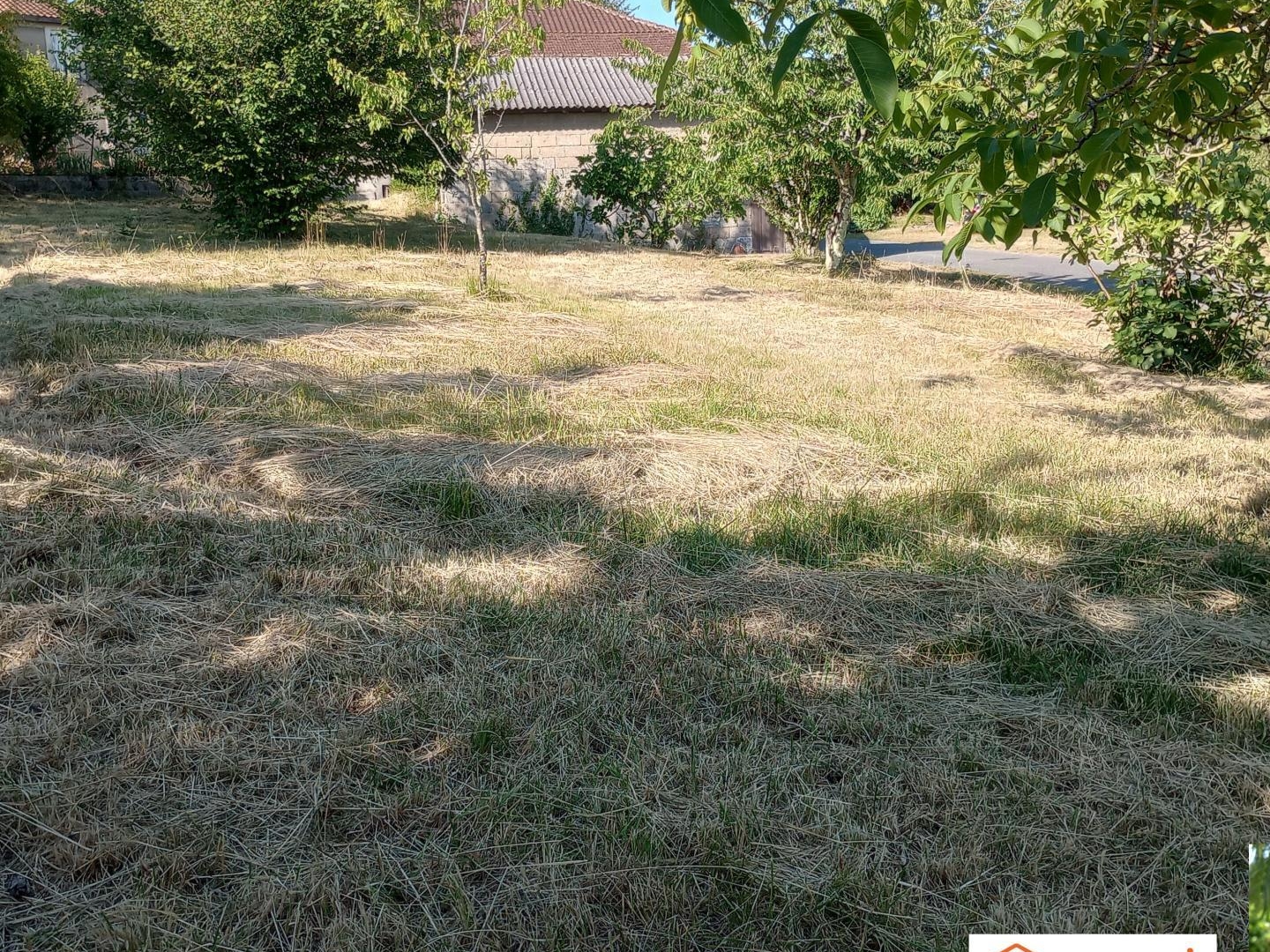 Immeuble à vendre - 6 pièces - 162m2 - Chevanceaux (17210)