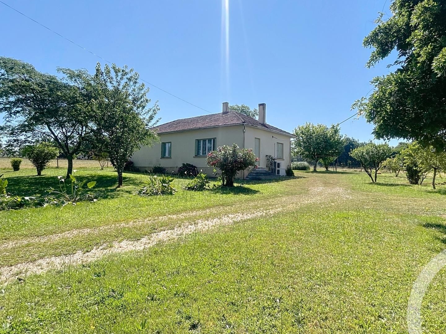 Maison 5 pièces 520 m²