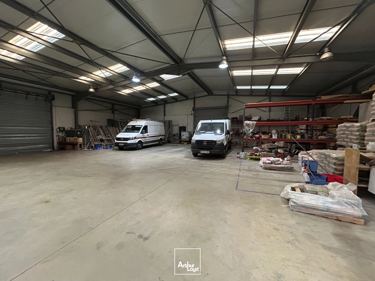 Locaux à vendre - 1534m2 - Béziers (34500)