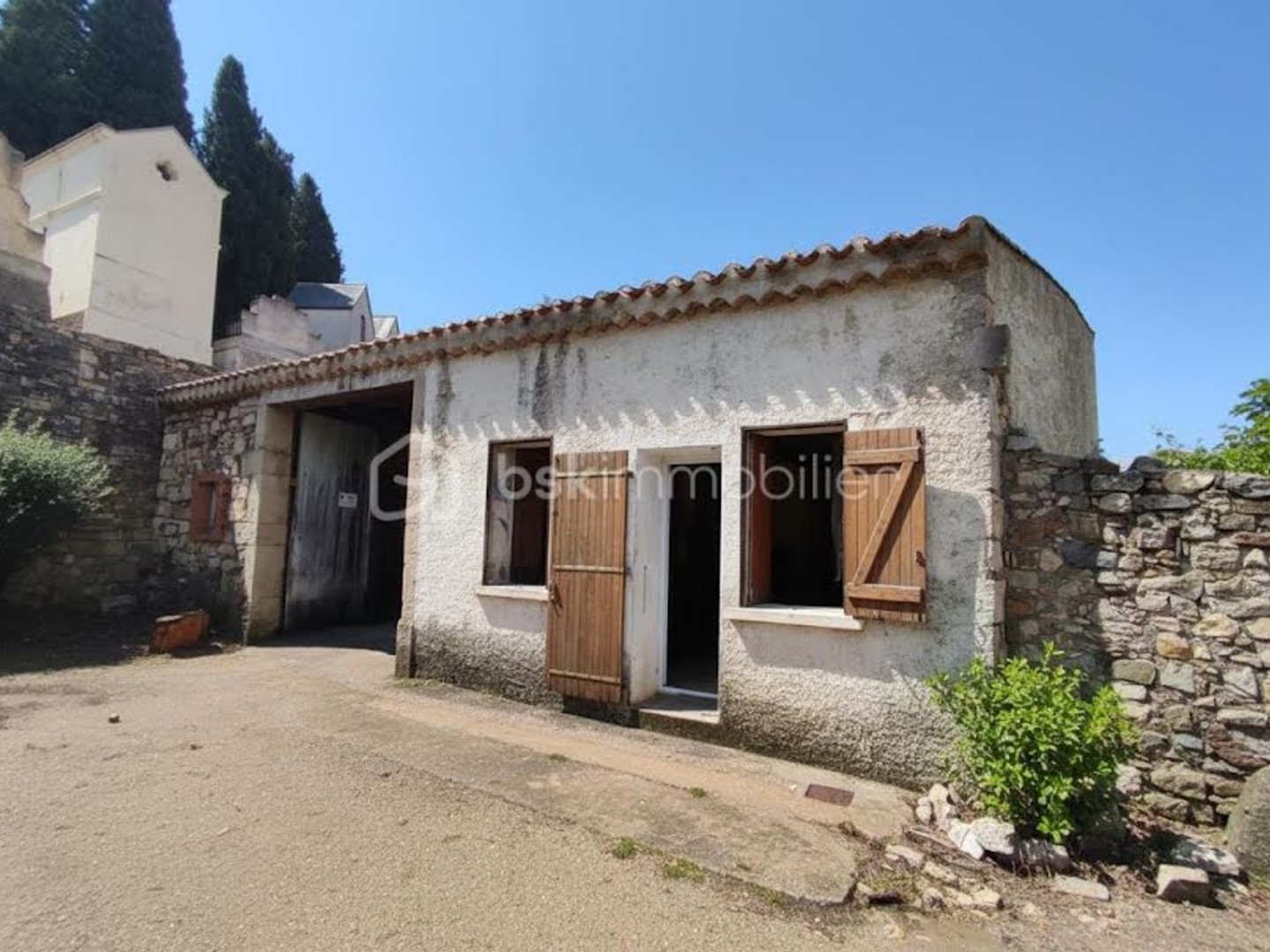 Maison à vendre - 1 pièce - 150m2 - Causses-Et-Veyran (34490)
