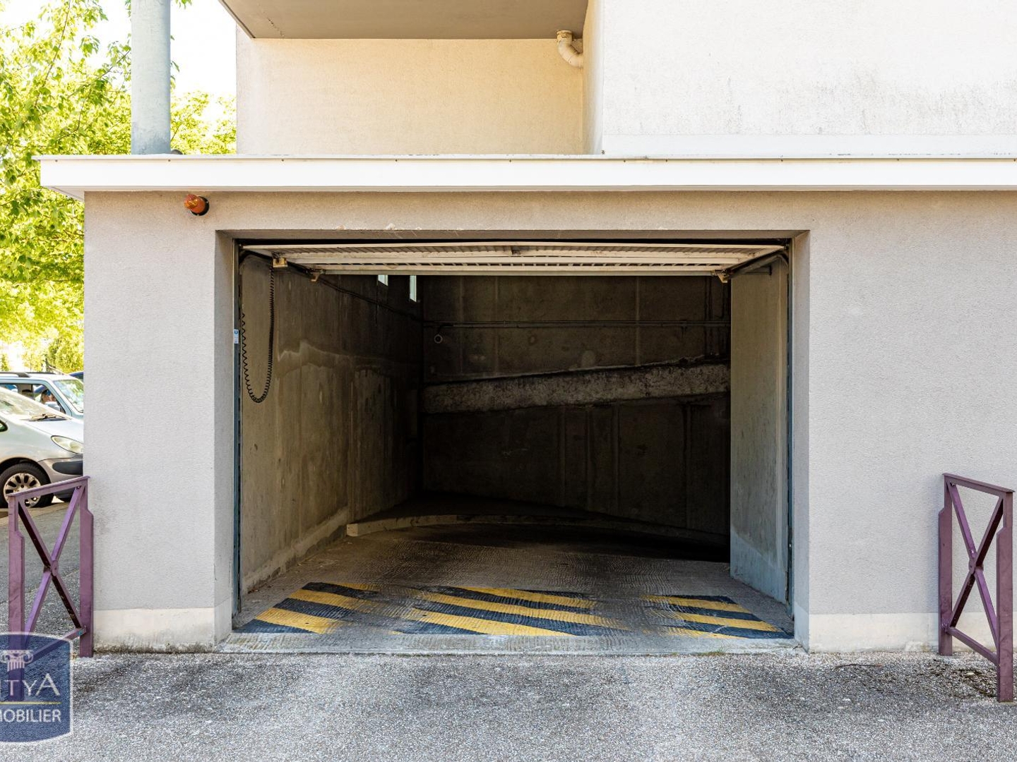 Parking / garage / box à vendre - Échirolles (38130)
