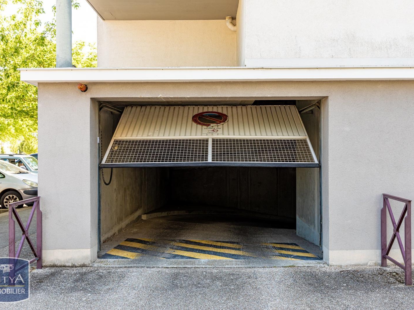 Parking / garage / box à vendre - Échirolles (38130)