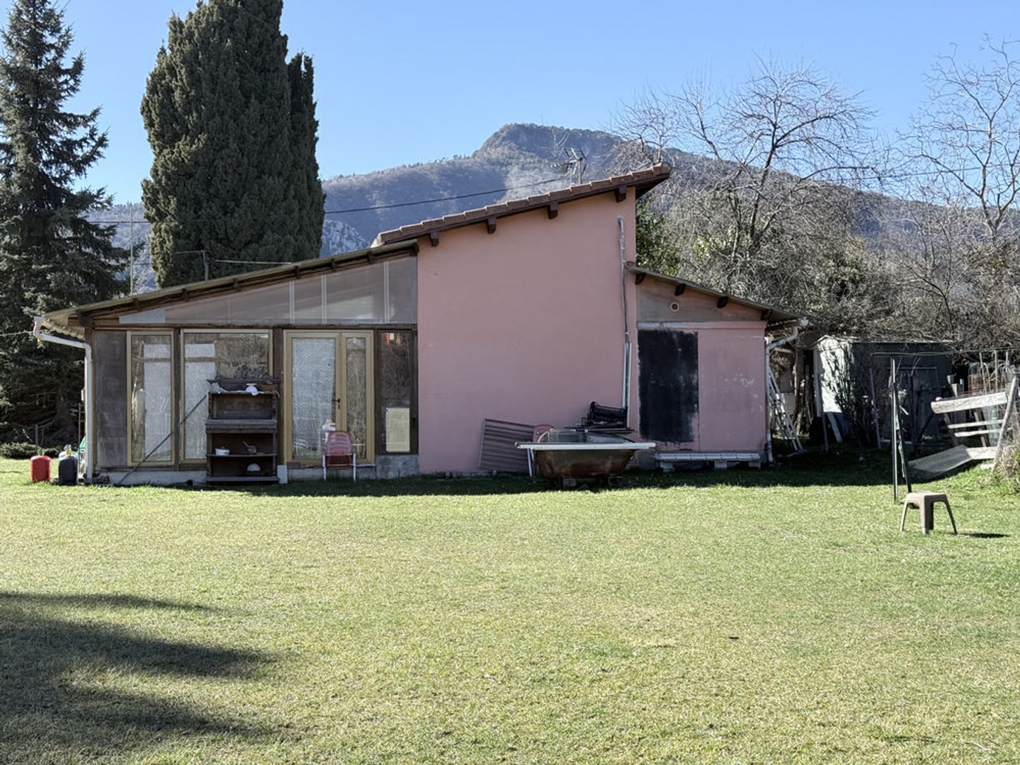 À Sospel (06), chalet de 50m2 avec terrasse en vente