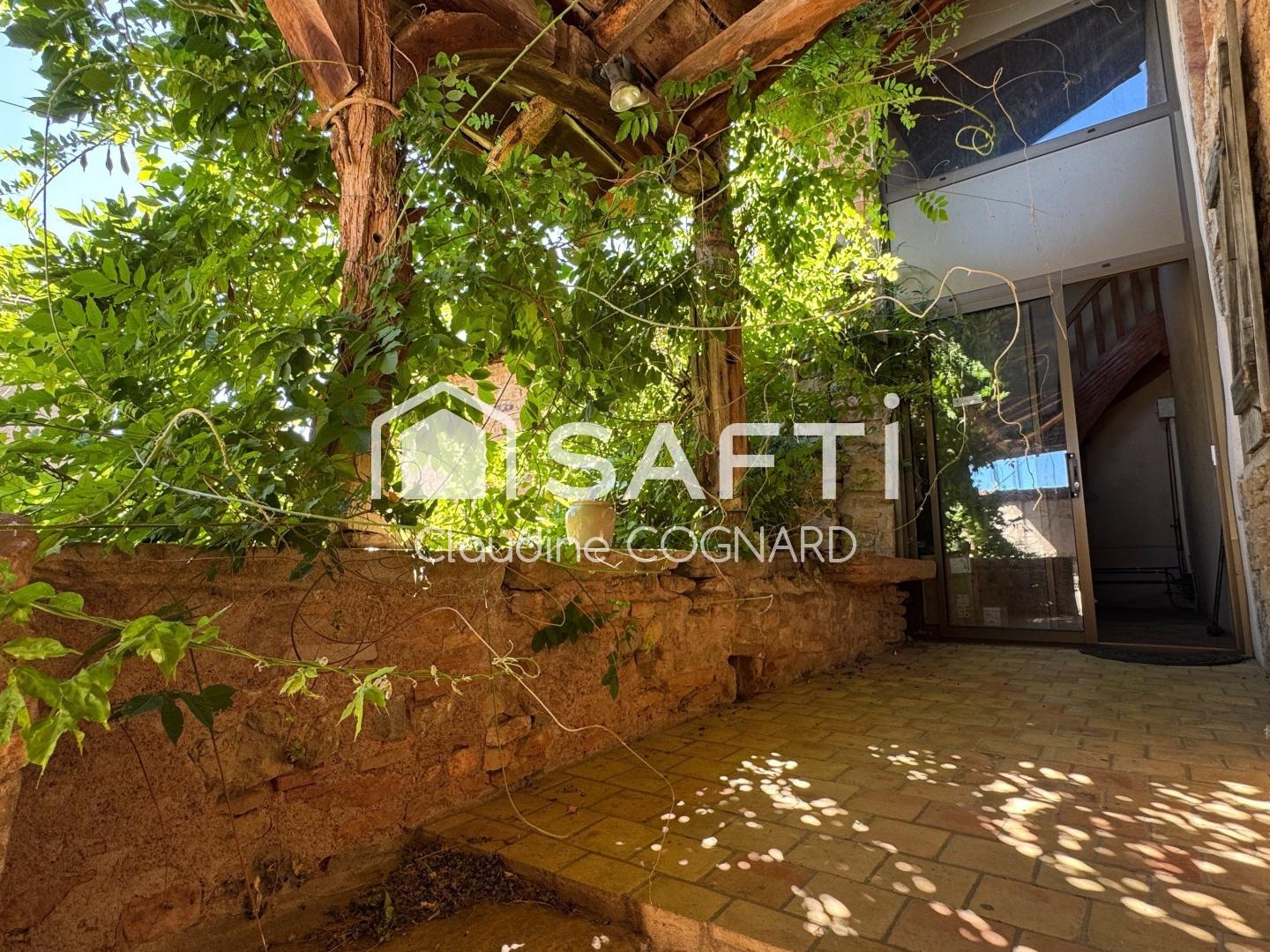 Maison à vendre - 3 pièces - 65m2 - Vergisson (71960)