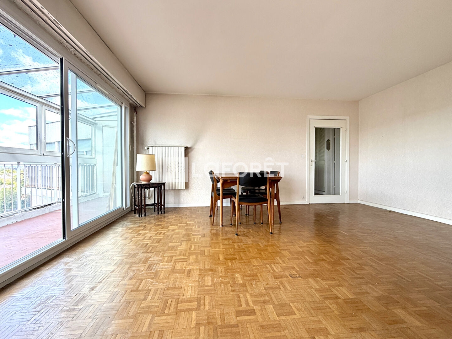 Appartement à vendre - 5 pièces - 94m2 - Marly-Le-Roi (78160)