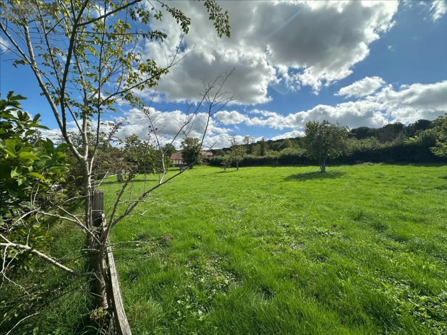 Terrain à bâtir 2100 m²