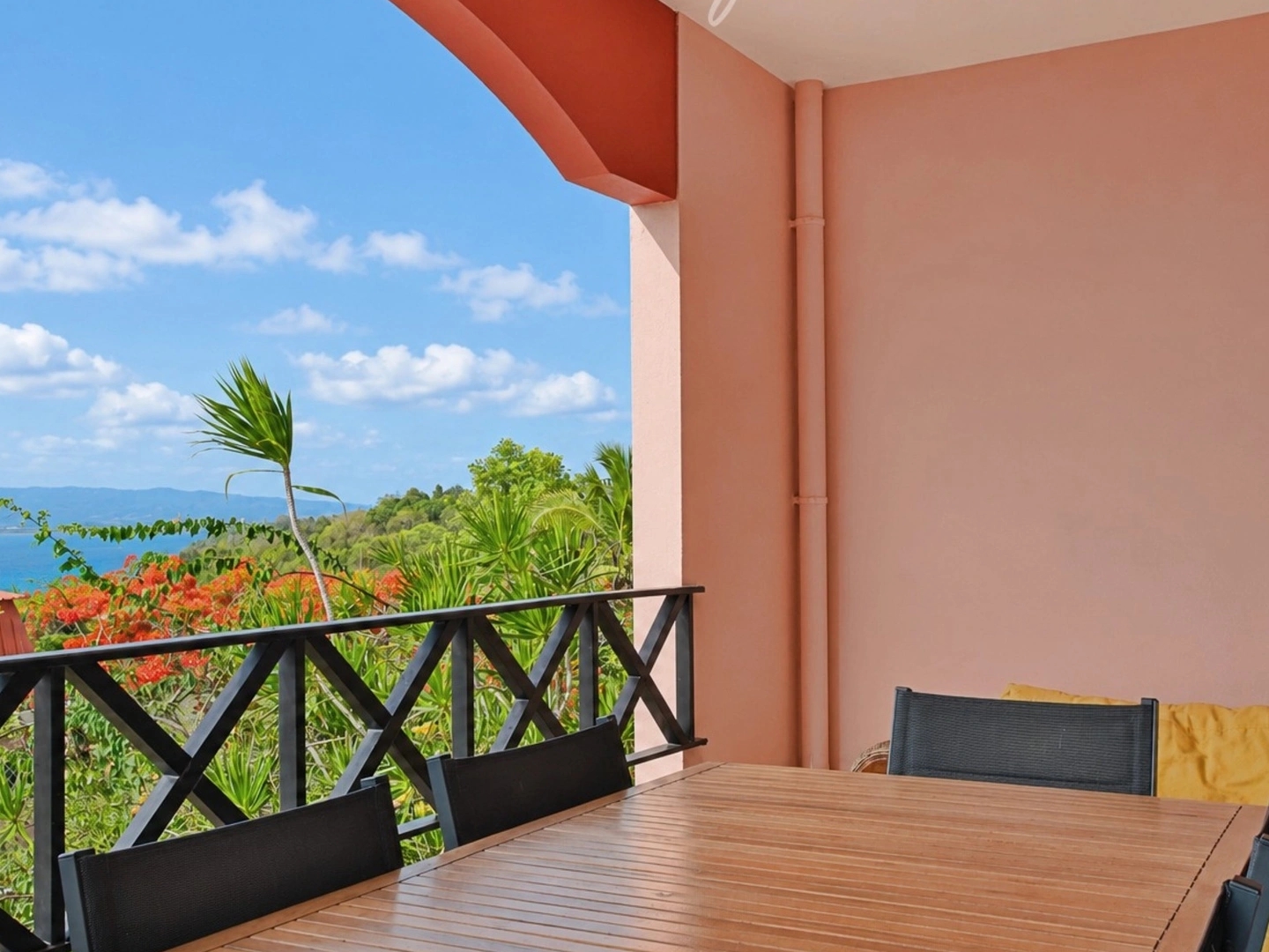 Appartement à vendre - 3 pièces - 69m2 - Les Trois-Îlets (97229)