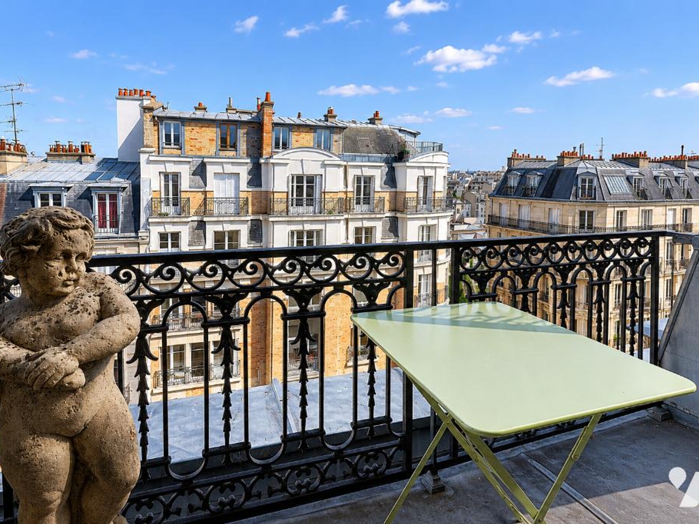 Appartement à vendre - 6 pièces - 157m2 - Paris 16e (75016)