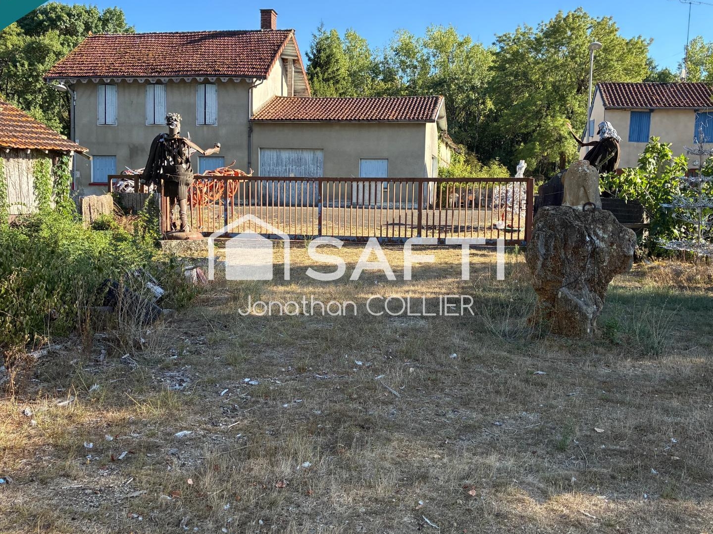 Locaux à vendre - 180m2 - Dému (32190)