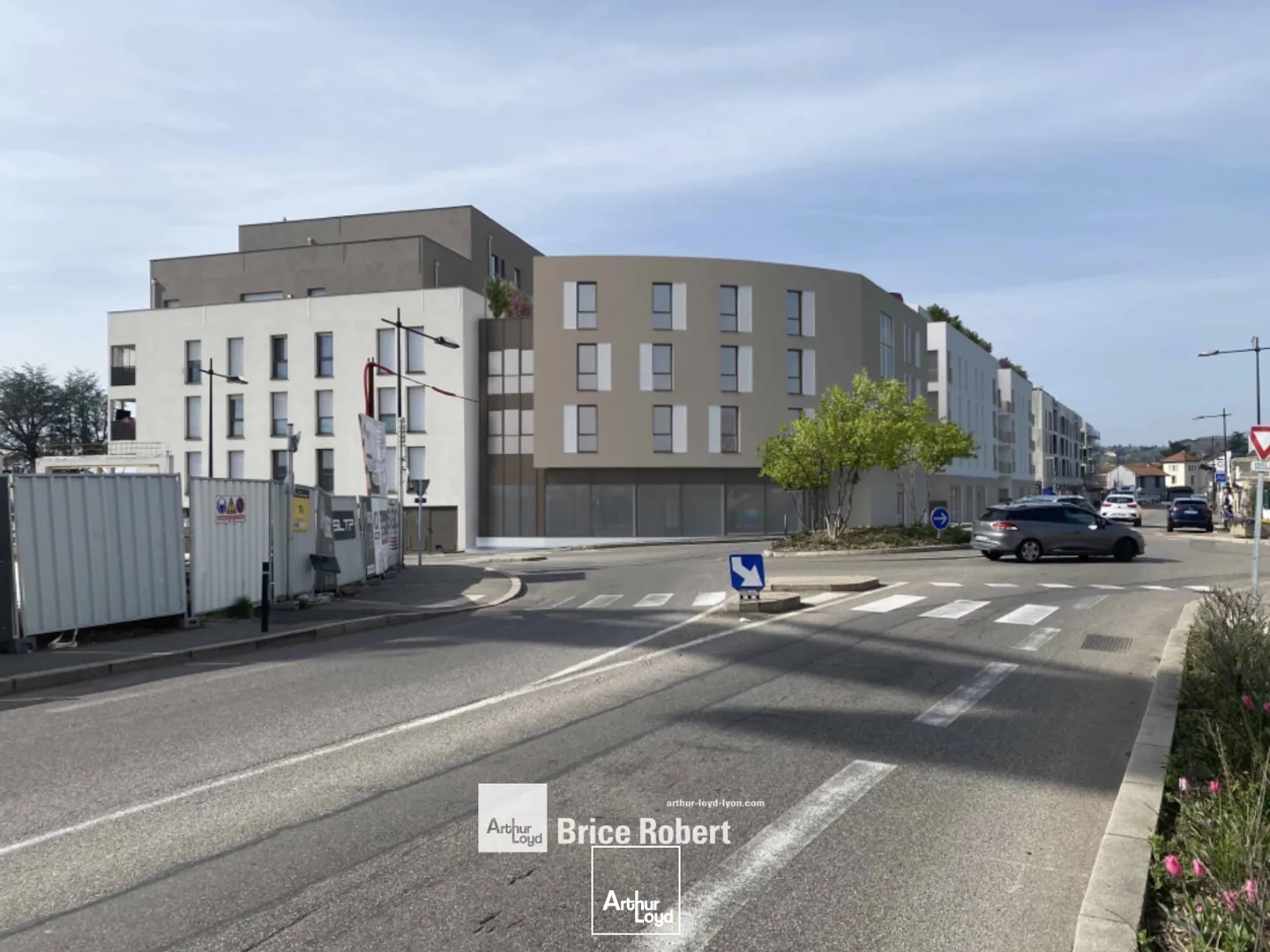 Locaux commerciaux neufs à vendre à Brignais centre visibilité exceptionnelle