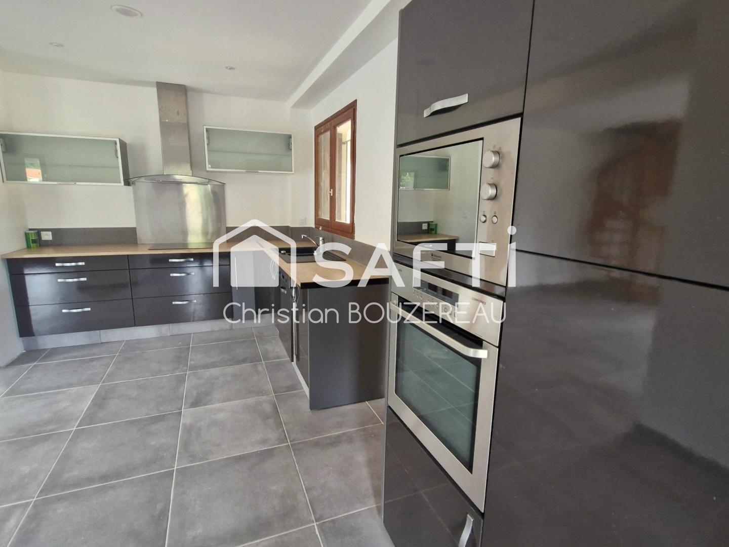 Maison à vendre - 6 pièces - 113m2 - Saint-Jean-De-Monts (85160)