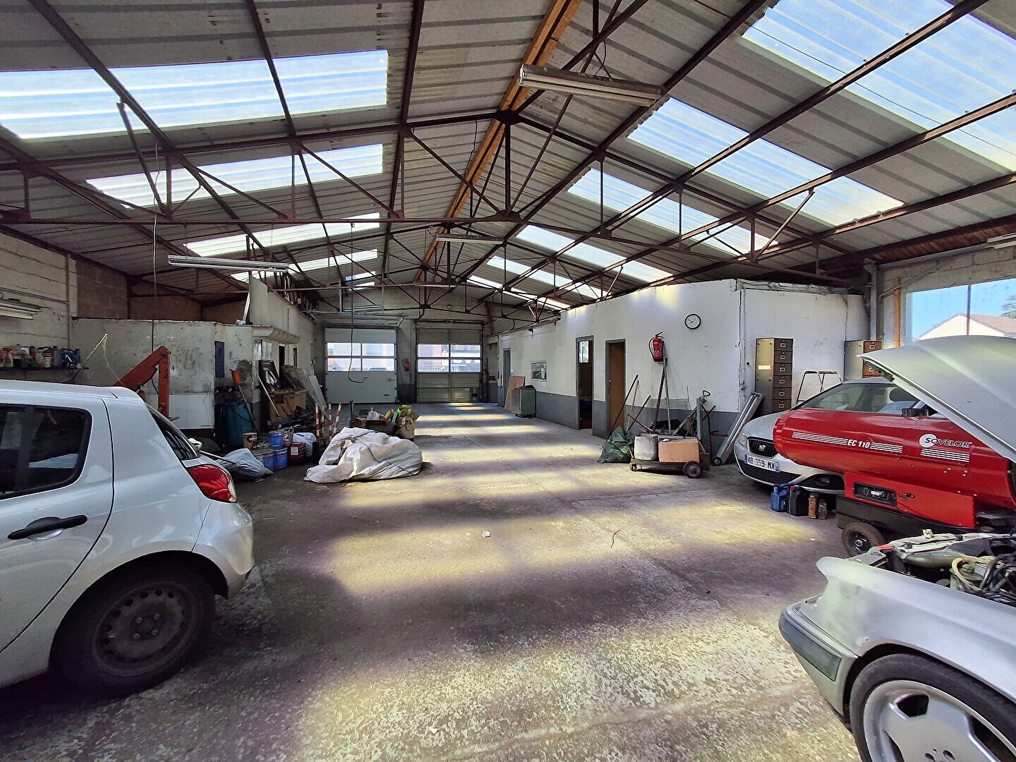 Locaux à vendre - 340m2 - Nogent-Le-Rotrou (28400)