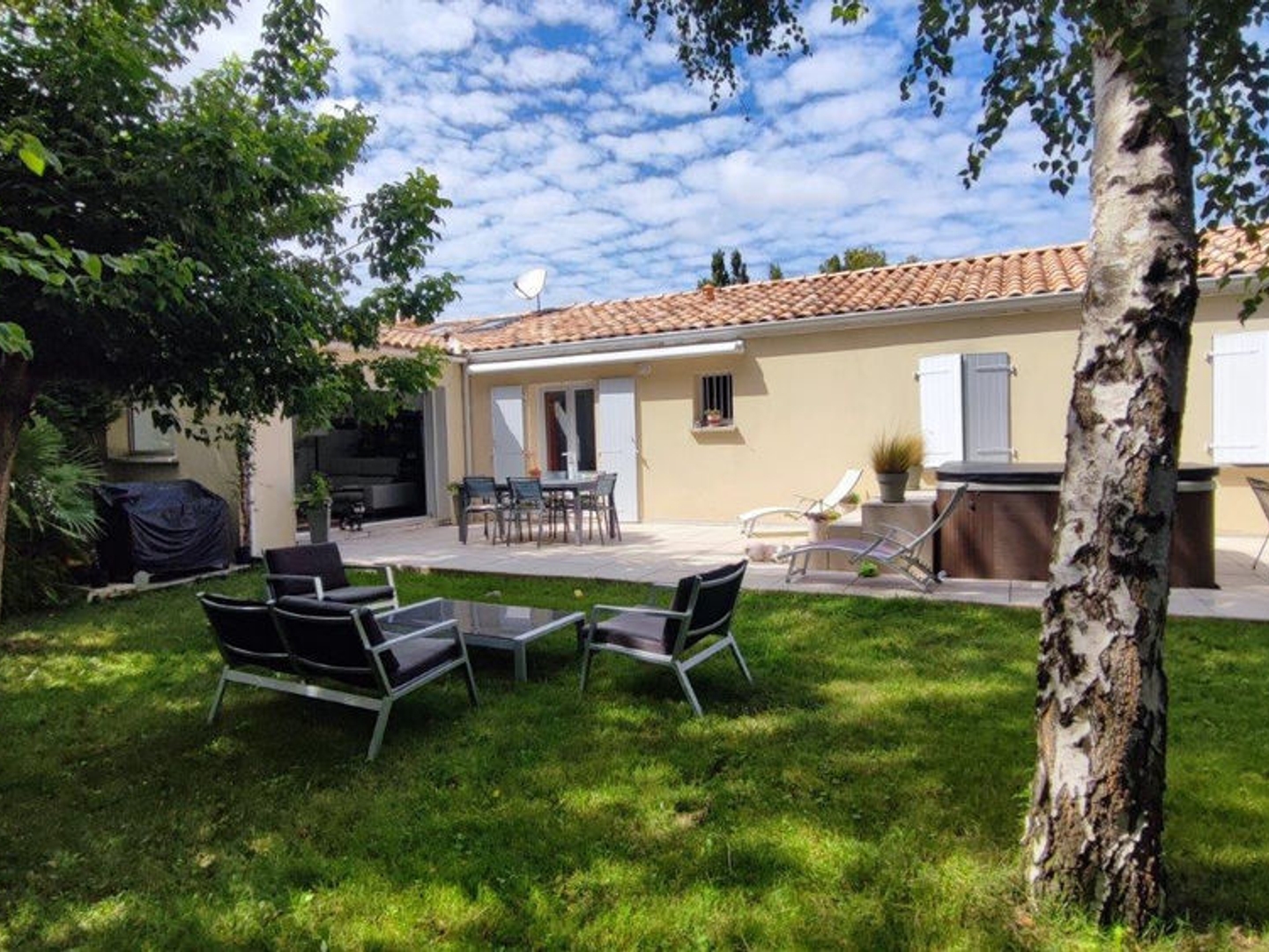MAISON DE PLAIN-PIED RECENTE EN PARFAIT ETAT PROCHE DES PLAGES