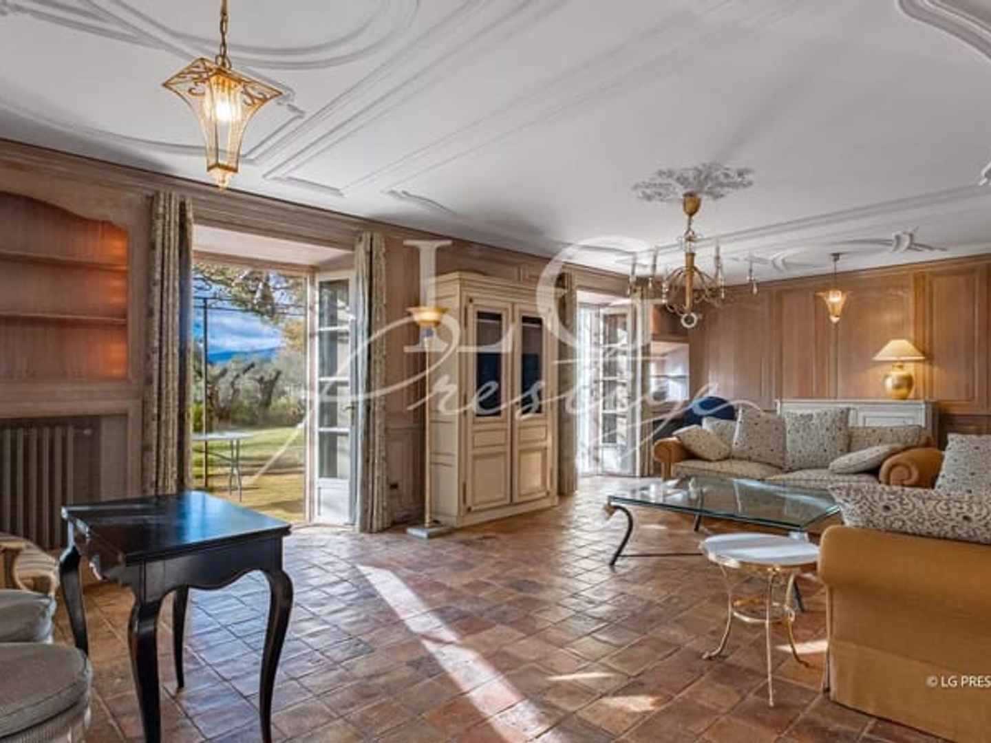 Maison à vendre - 17 pièces - 639m2 - Grasse (06130)
