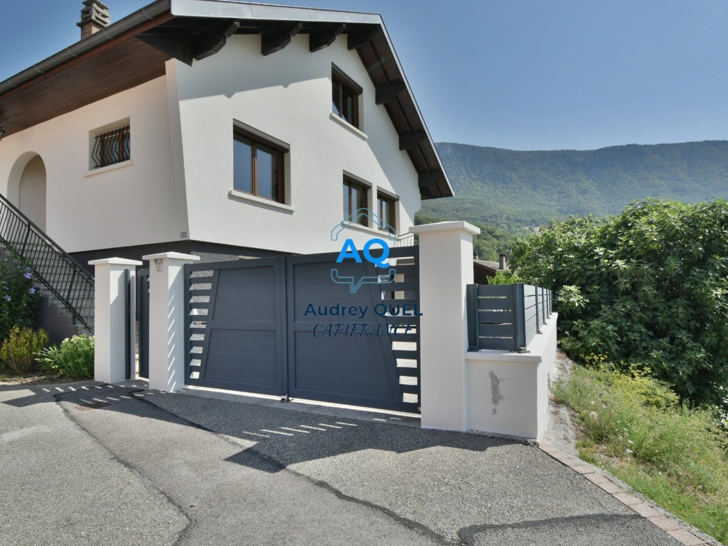 Maison à vendre - 6 pièces - 142m2 - Valserhône (01200)