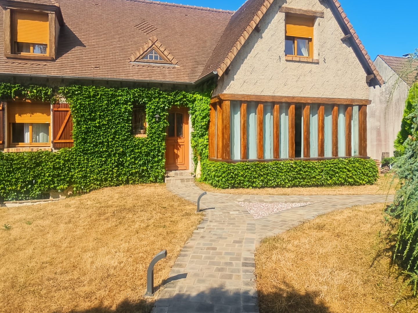 Maison à vendre - 7 pièces - 164m2 - Limours (91470)