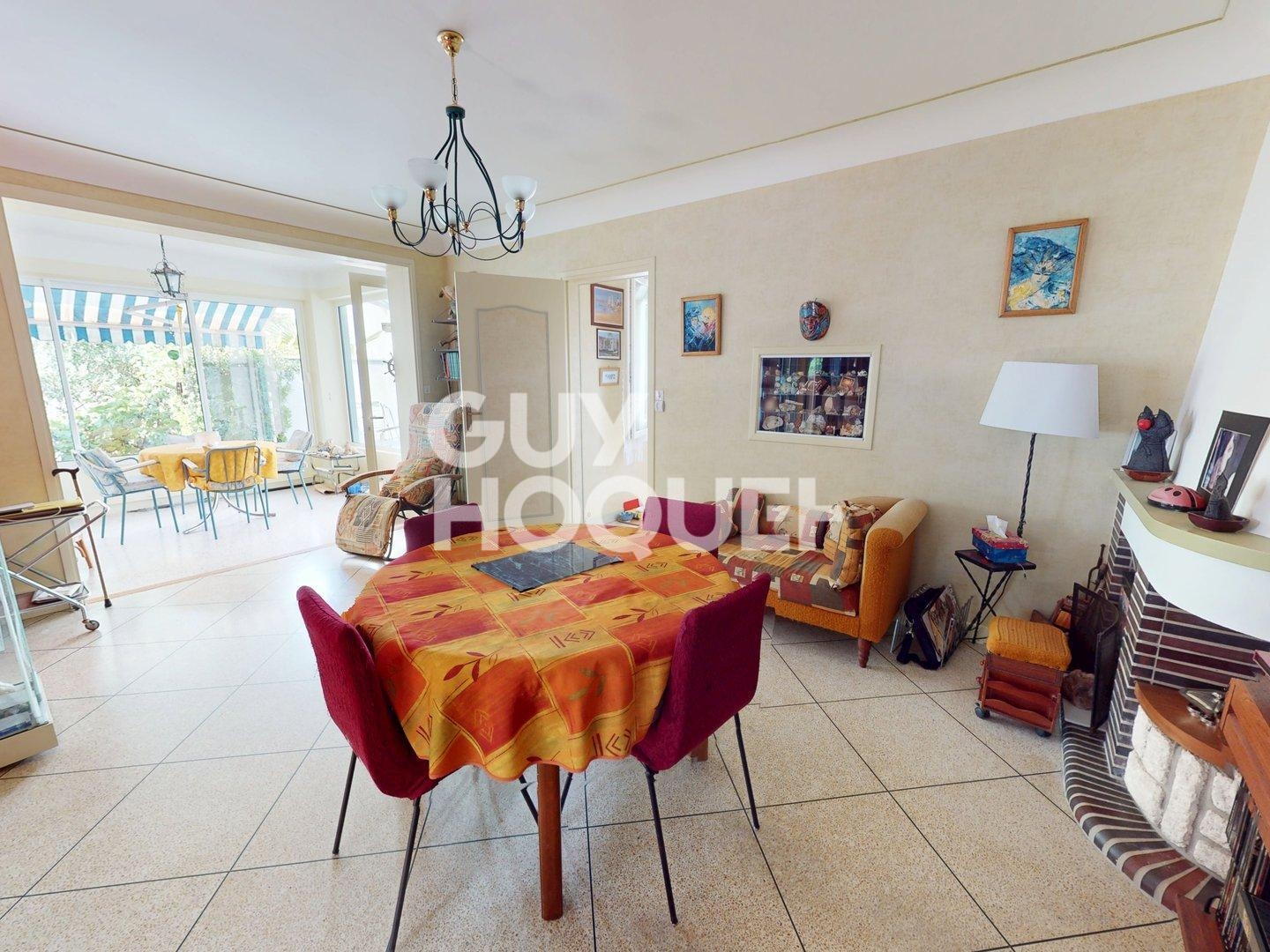 Maison à vendre - 6 pièces - 122m2 - Royan (17200)