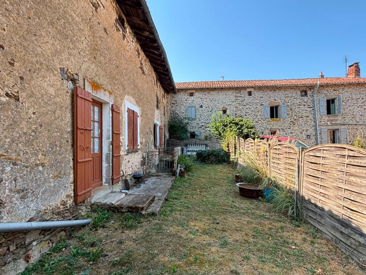 Maison à vendre - 4 pièces - 105m2 - Massignac (16310)