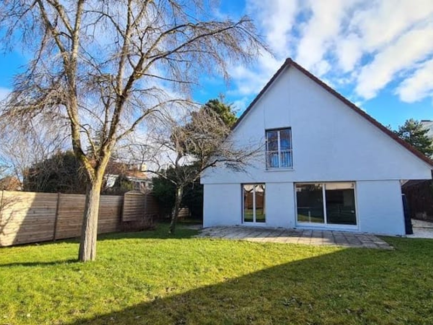 Maison 8 pièces 280 m²