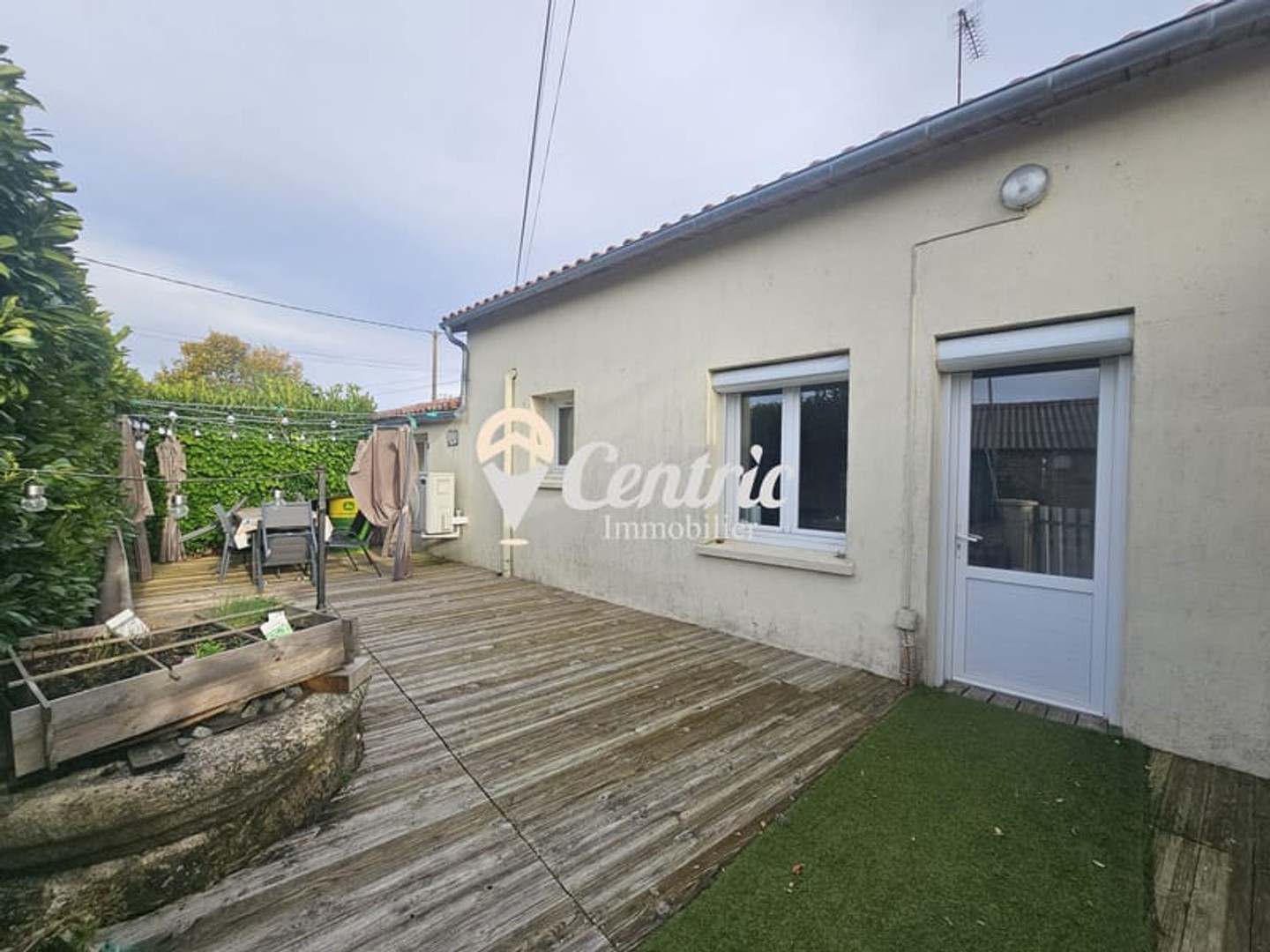 Immeuble à vendre - 233m2 - Bressuire (79300)
