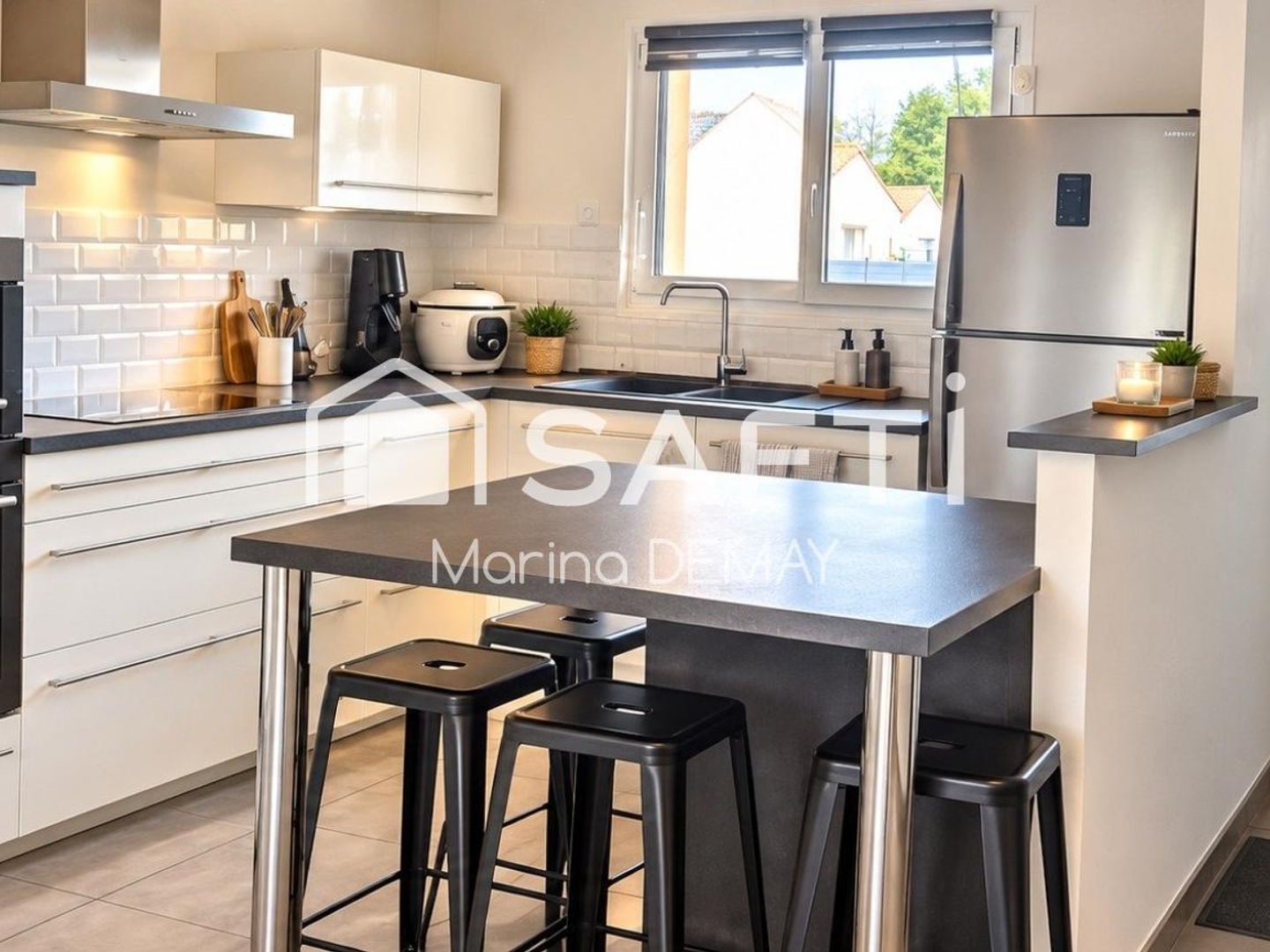 Maison à vendre - 4 pièces - 104m2 - Saint-Julien-Des-... (85150)