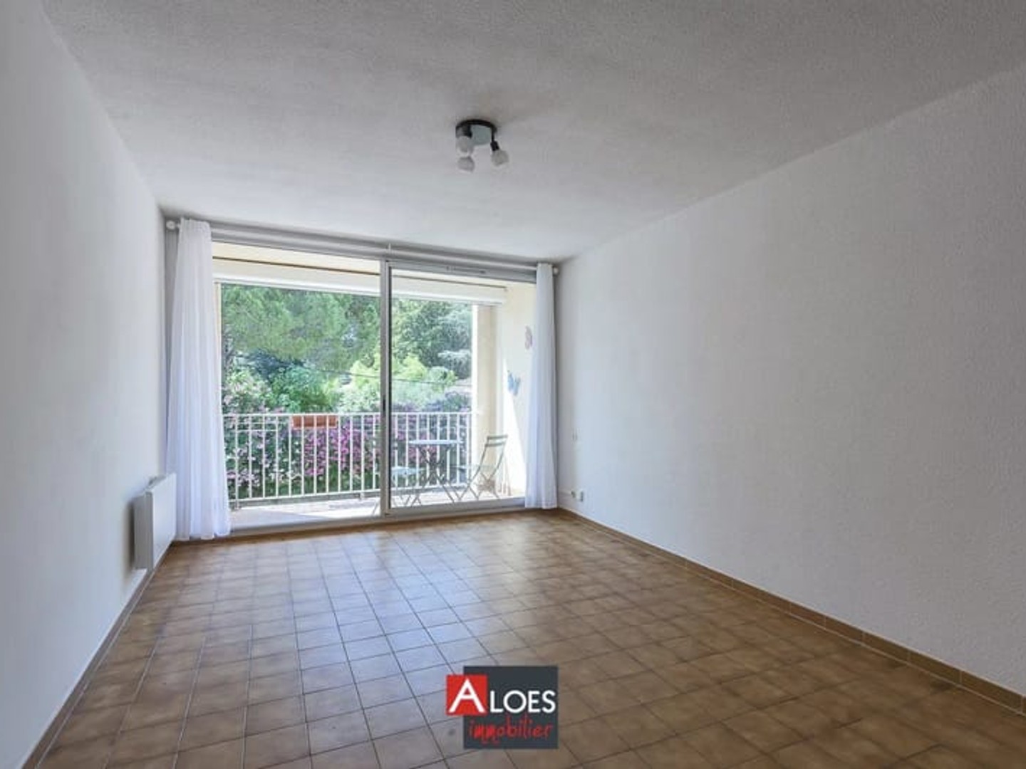 Studio 1 pièce 25 m²