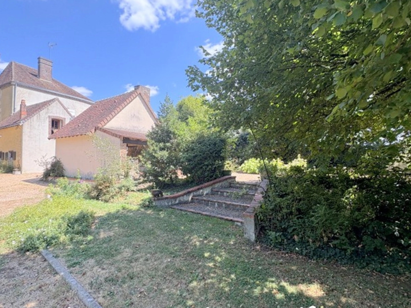 Maison à vendre - 6 pièces - 176m2 - La Ferté-Bernard (72400)