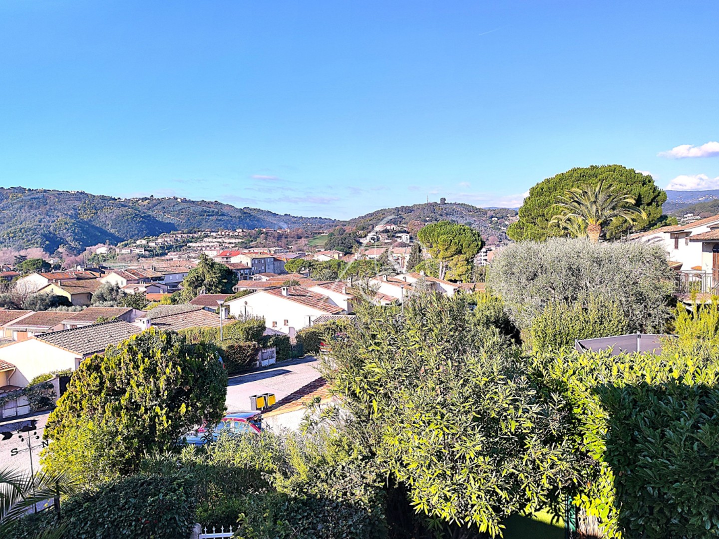 Exclusivité Maison coeur de Pegomas