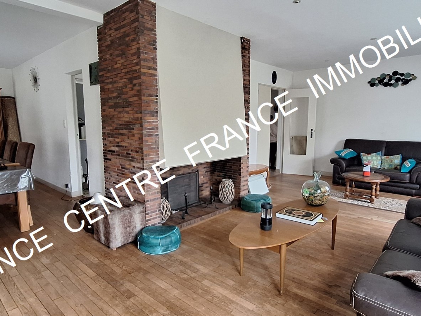 Maison à vendre - 8 pièces - 310m2 - Bourges (18000)