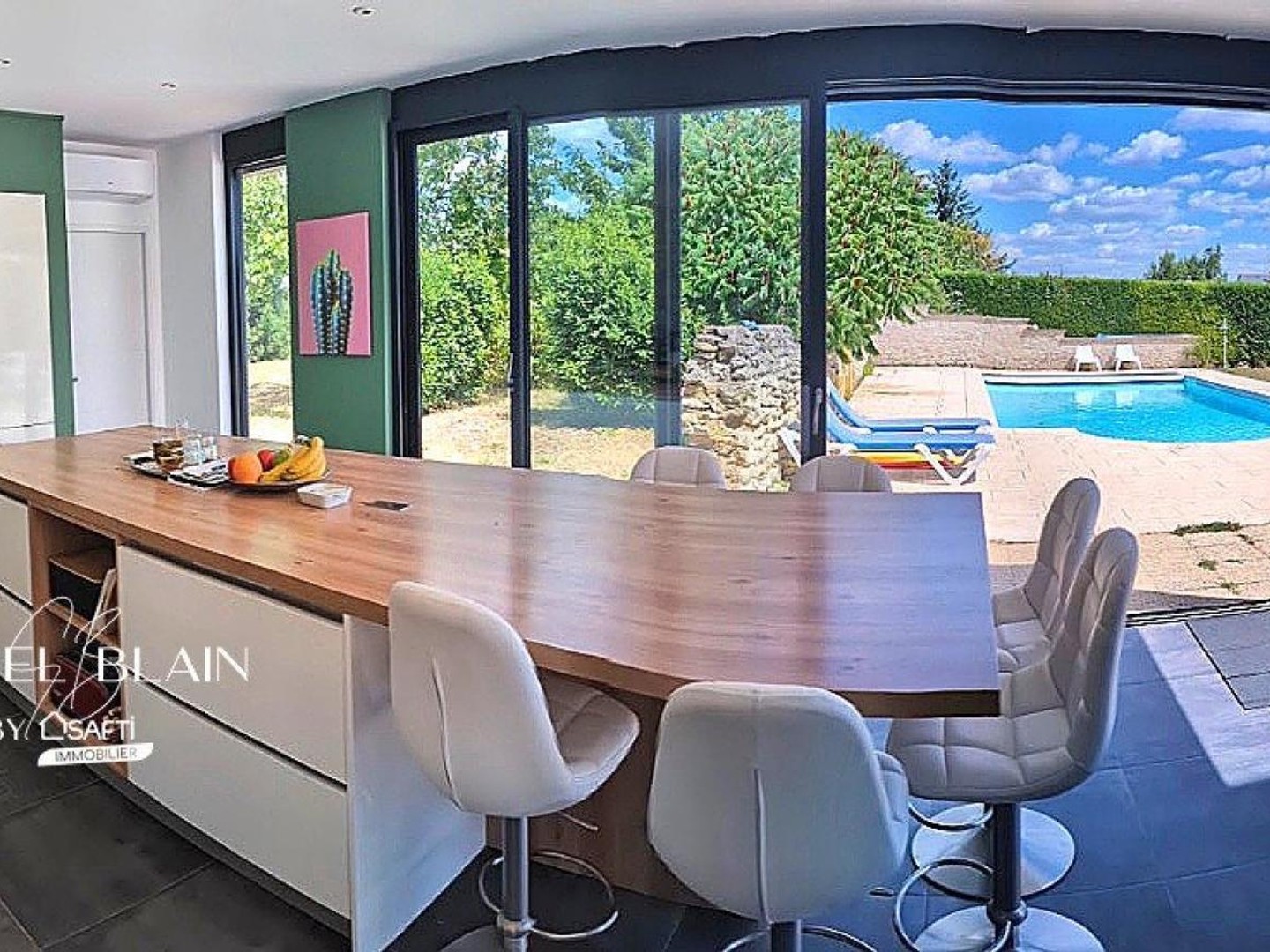 Coup de coeur, 8 chambres, piscine, jardin clos.