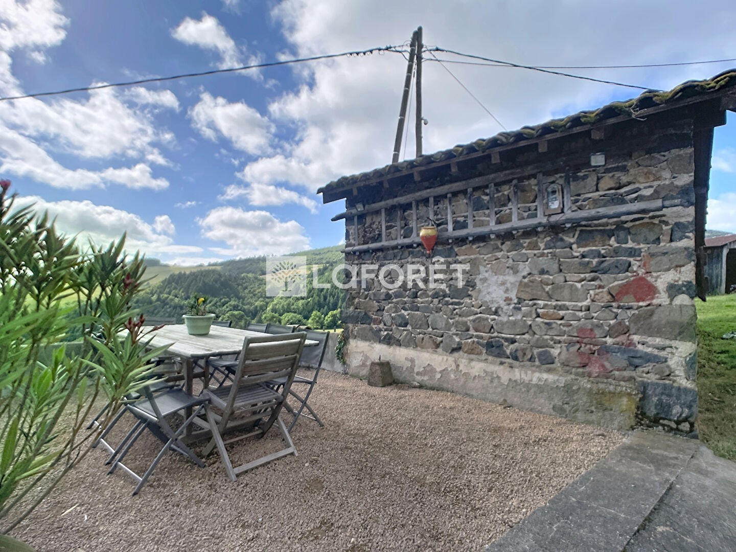 Maison 8 pièces 197 m²