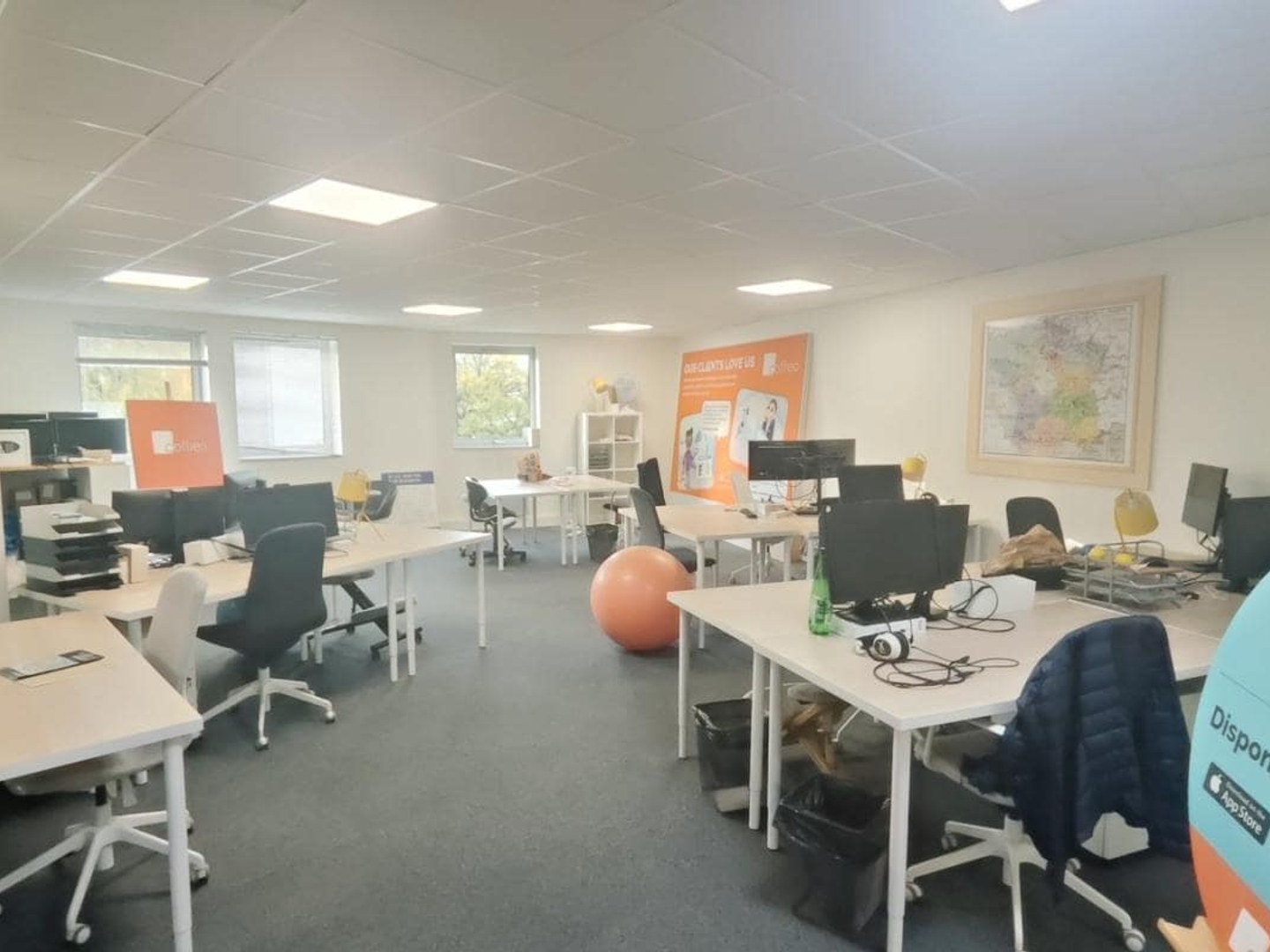 BUREAUX A VENDRE OU A LOUER - ORSAY