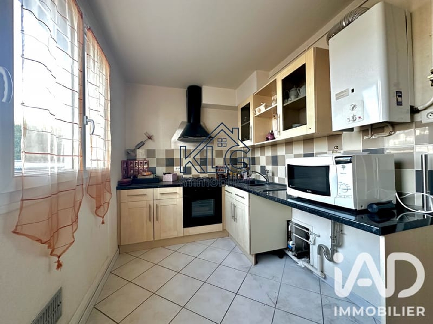 Appartement à vendre - 3 pièces - 61m2 - Mainvilliers (28300)