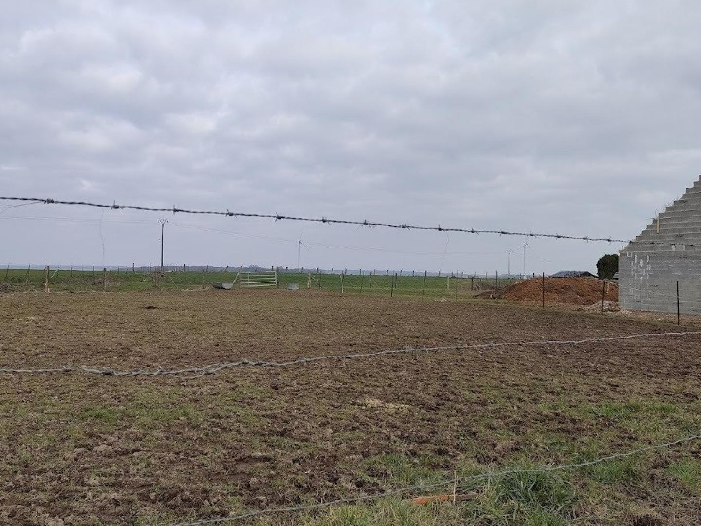 Terrain à vendre - 923m2 - Breteuil (60120)