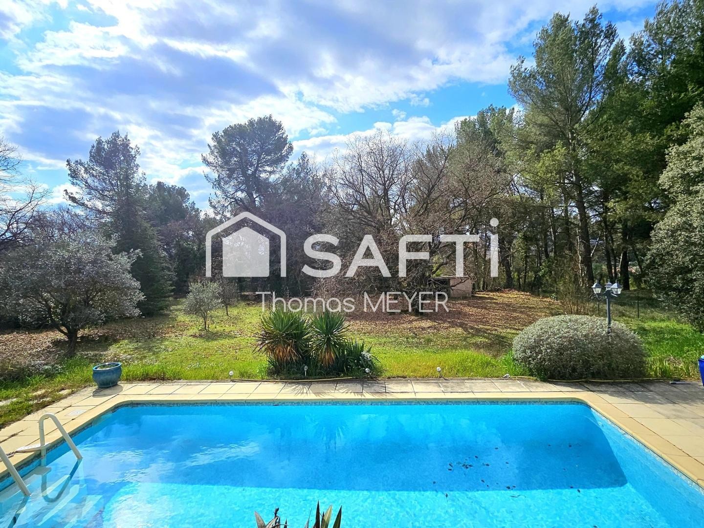 Maison à vendre - 4 pièces - 92m2 - Villelaure (84530)