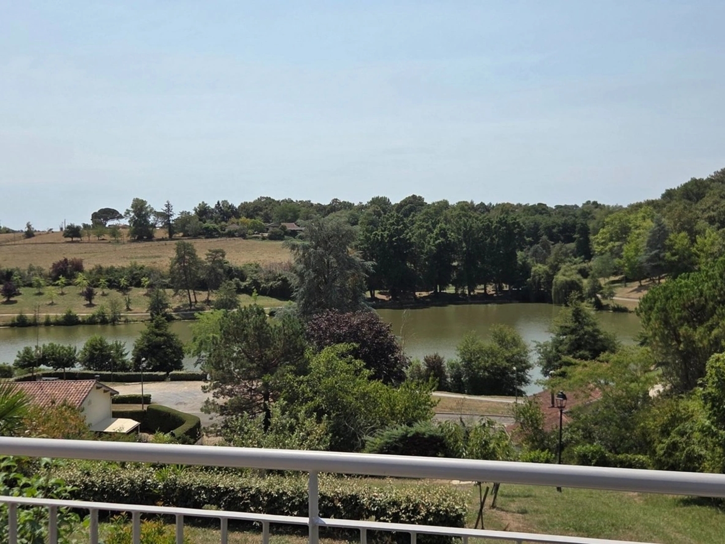 Maison à vendre - 6 pièces - 200m2 - Castelnau D'auzan... (32440)