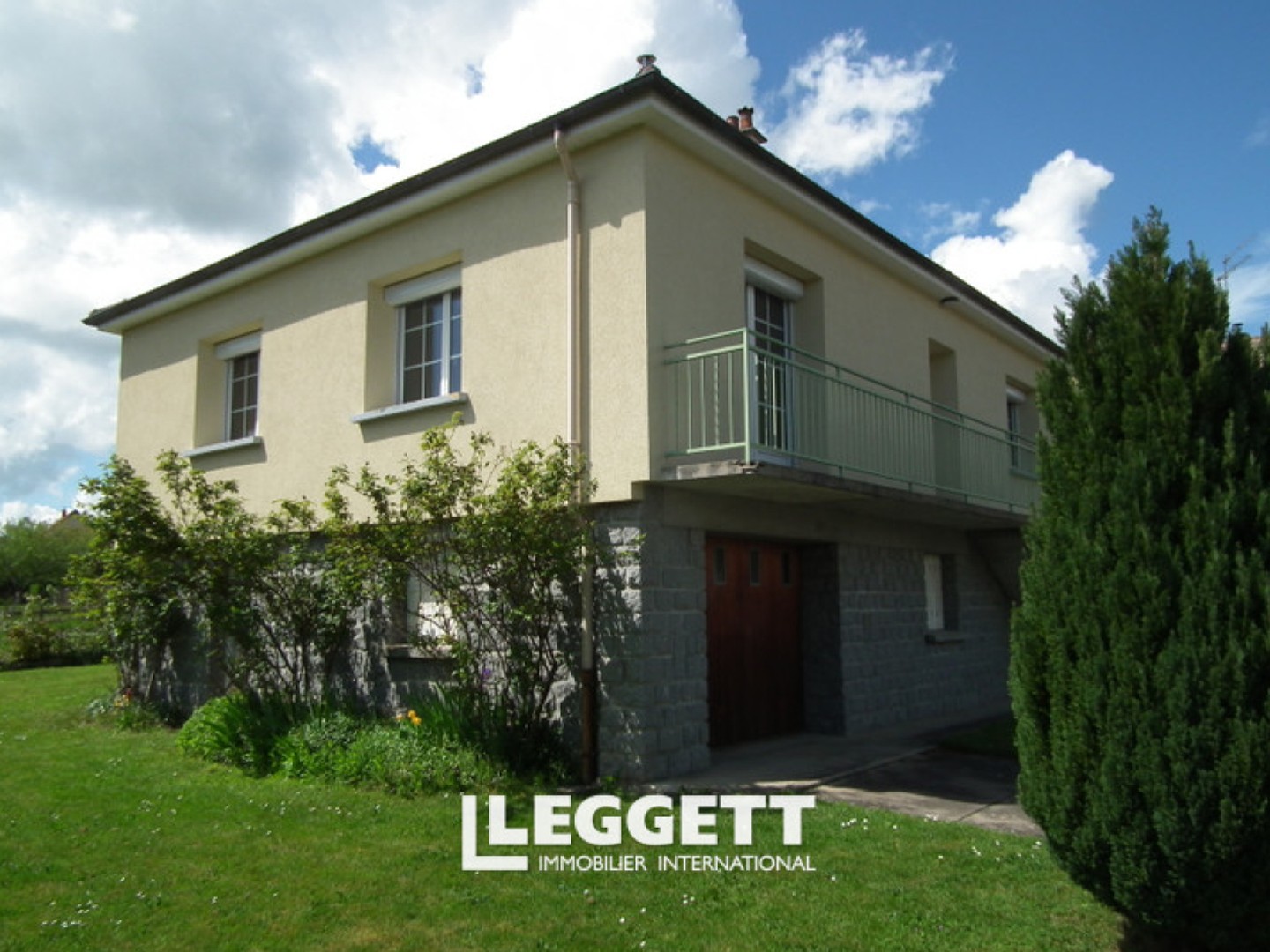 maison 4 pièce(s), AUZANCES