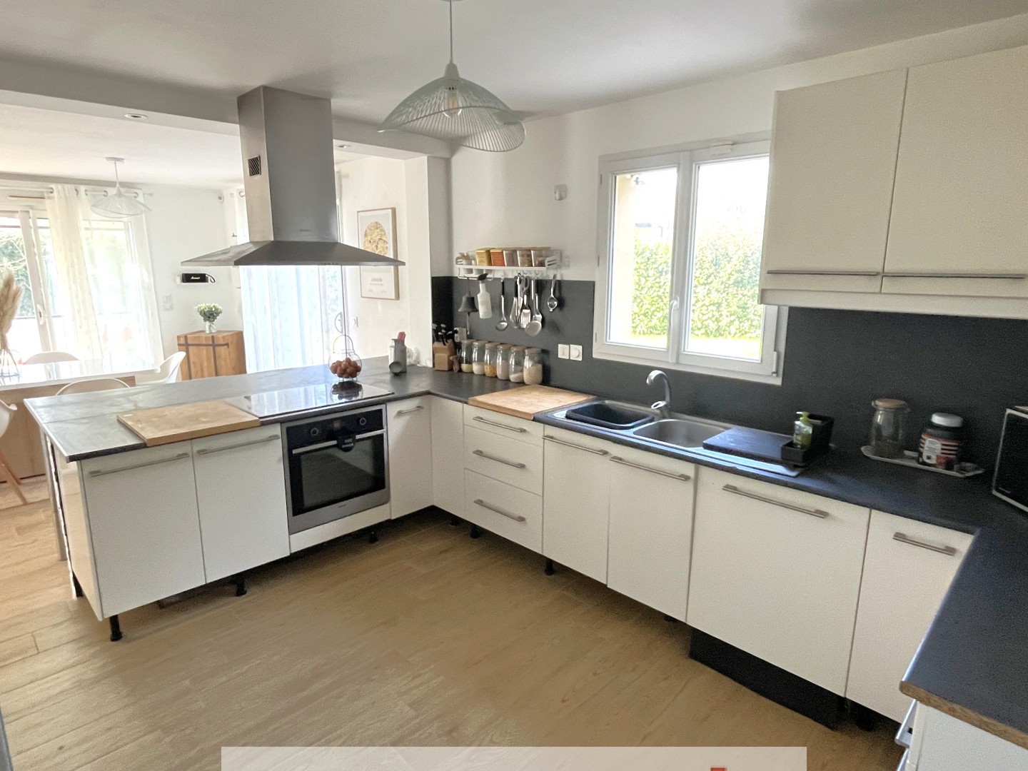Maison à vendre - 2 pièces - 148m2 - Gasville-Oisème (28300)