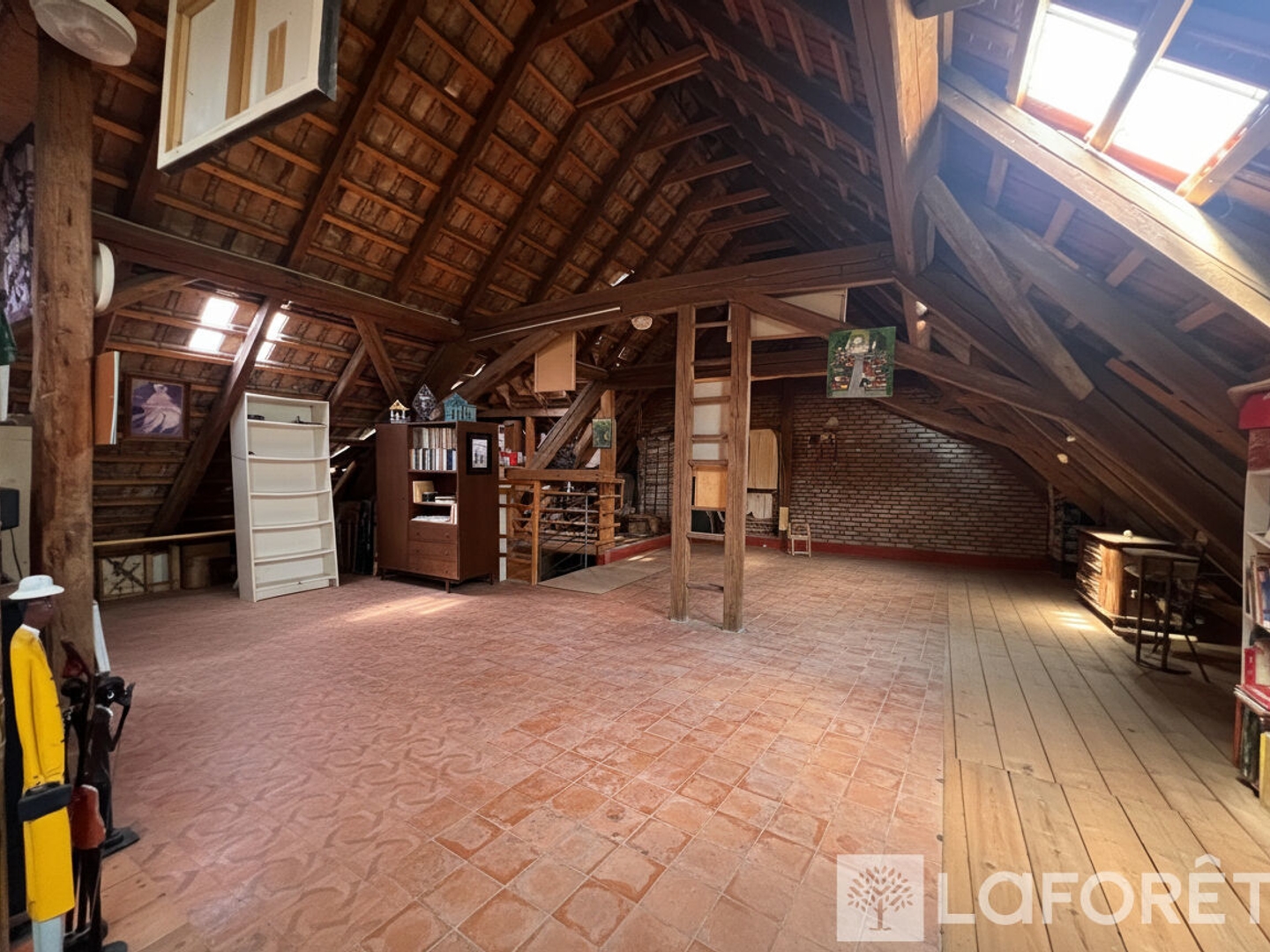 Immeuble à vendre - 10 pièces - 317m2 - Geispolsheim (67118)