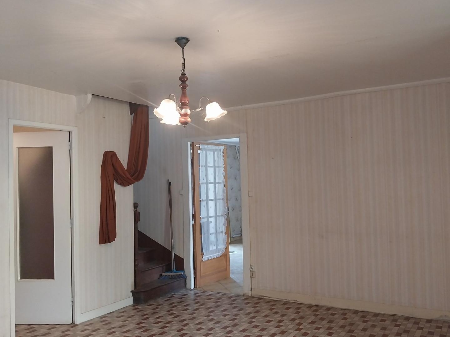 Immeuble à vendre - 9 pièces - 106m2 - Vimartin-Sur-Orthe (53160)