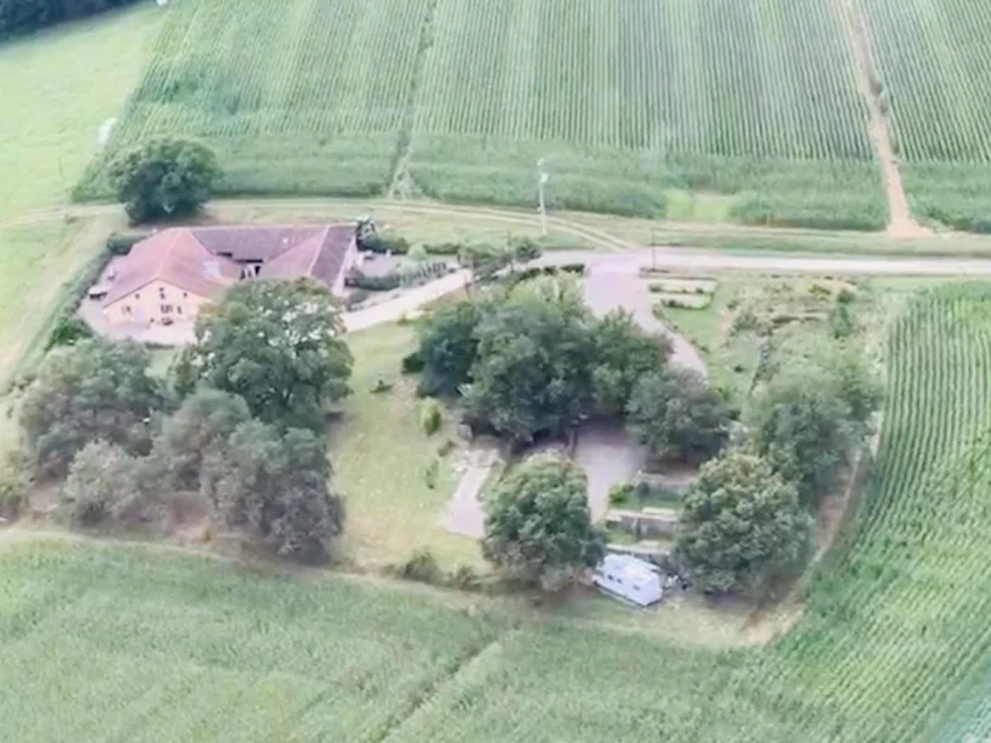 Maison 15 pièces 566 m²
