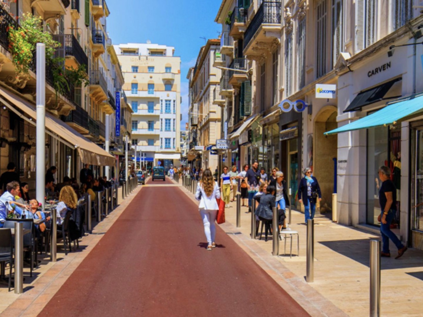 CESSION DE DROIT AU BAIL EMPLACEMENT No1 BIS CANNES CENTRE
